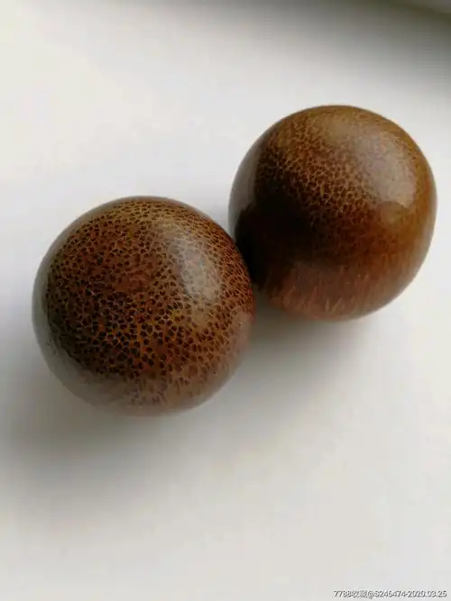 老竹根健身球球手把件两个