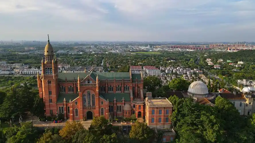 上海佘山天主教堂