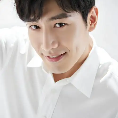 男微信头像👨‍💼