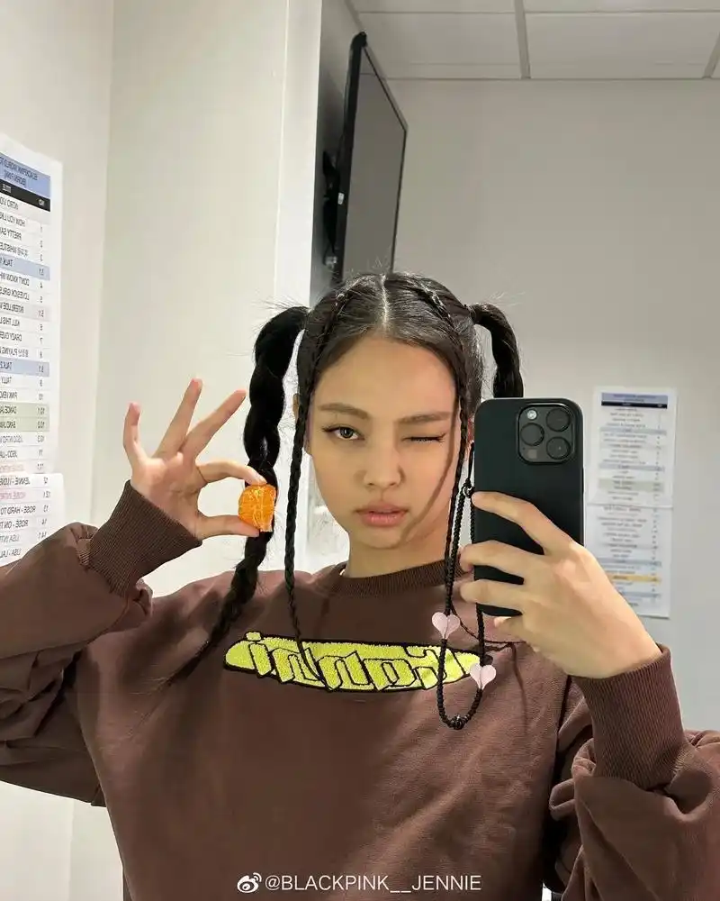 blackpink #jennie金智妮 #jisoo金智 - 抖音