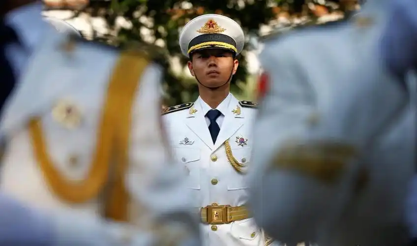 仪仗队海军士兵.