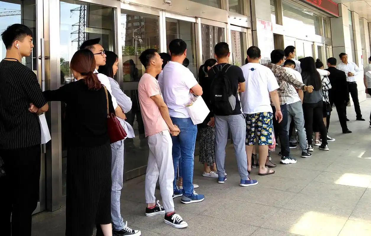 近日,有消息称在郑州办理离婚预约