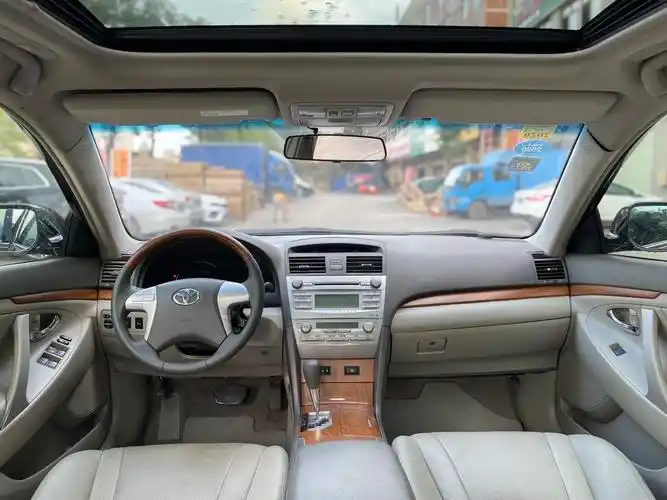 丰田 凯美瑞  2009款 240g 豪华版图片