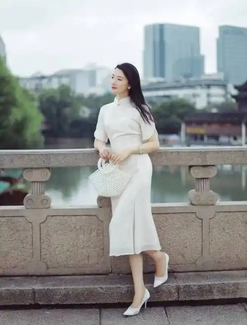 原创改良旗袍裙配什么鞋子好看图片