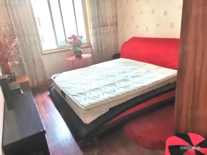 单价7700!4楼!南北通透!金苑住宅区