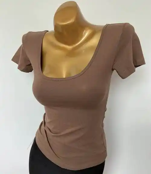 低胸装露胸夏装薄荷绿紧身弹力显胸大t恤女大领口u领低胸性感露背