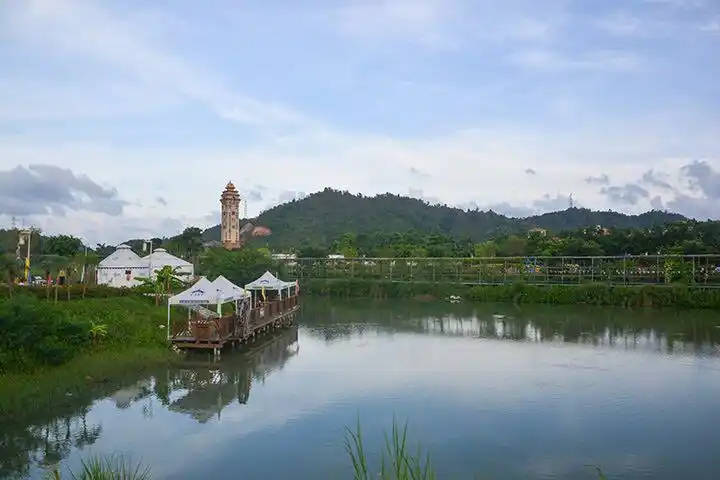 富力湾水云天古村落