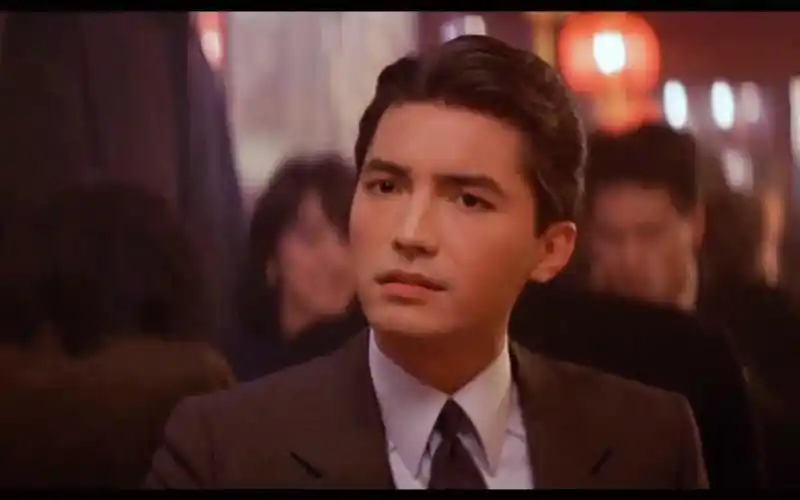 尊龙john lone 当龙年九姨太碰上还珠三的歌曲_哔哩哔哩_bilibili