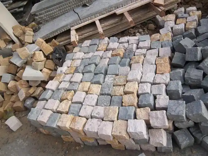 砂岩马蹄石,砂岩自然面小块石