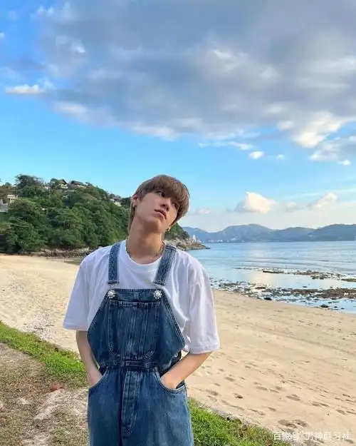 那些长相稚嫩的男生该怎么穿?还得看这位泰国的pp同学!