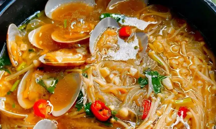 在家也能做锡纸花甲粉丝香辣美味男女老少都爱吃