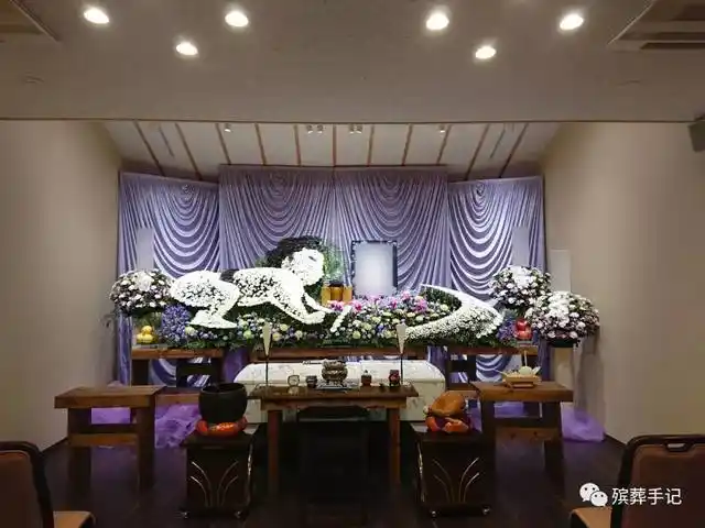日本的丧葬花艺不是一个美就能概括的_手机搜狐网