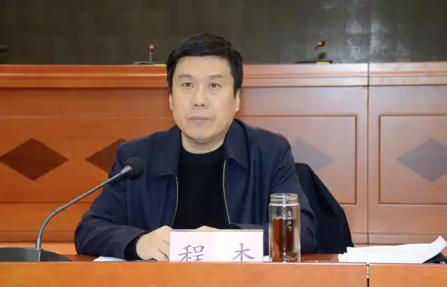 【满城战"疫"】我区召开疫情防控领导小组暨防火工作会