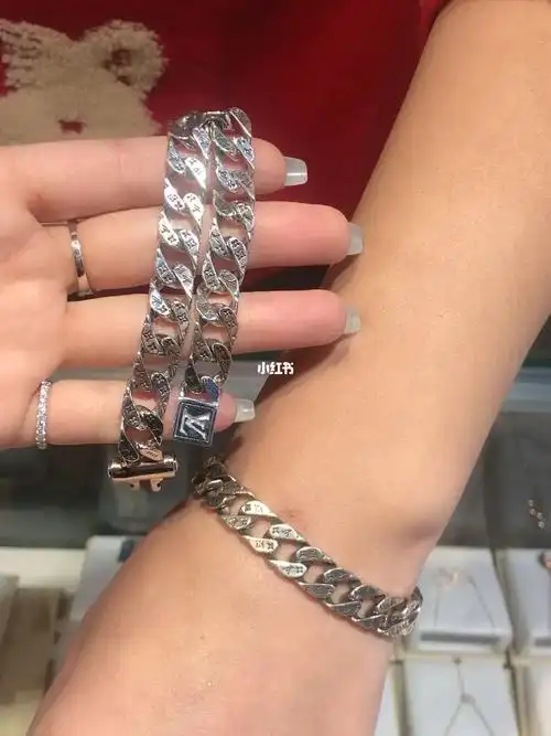 纯银lv手链