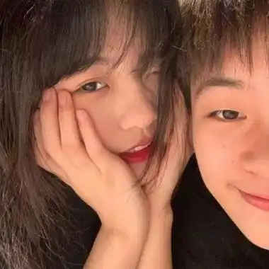 甜到爆的怼脸好看高颜值情头 真人甜蜜浪漫氛围感强的情侣头像_情侣