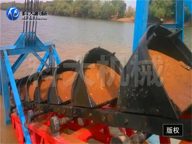 抽沙挖金船设备 射吸式小型淘金船 优质新型淘金船