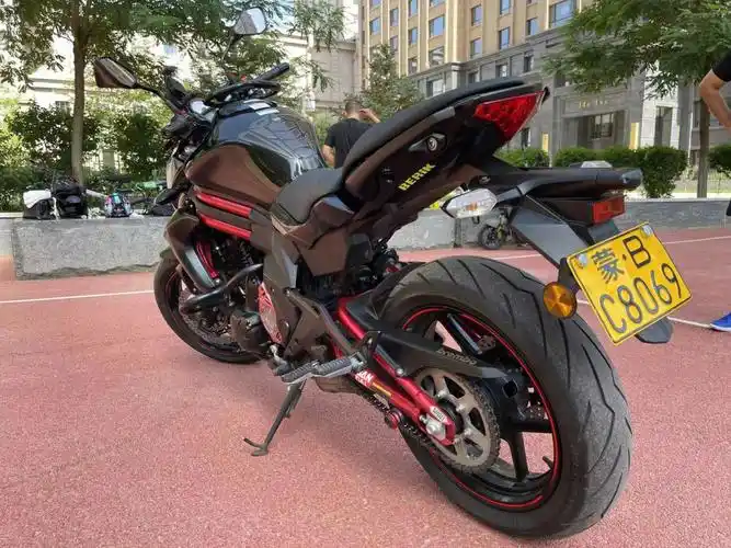 川崎er6n.650排量,个人二手车 准备换车型,出售本车 16年6月的车 2.