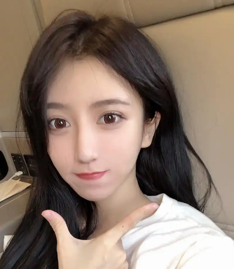 为何说呆妹儿是电竞杨超越看她5年前的照片就懂没毛病