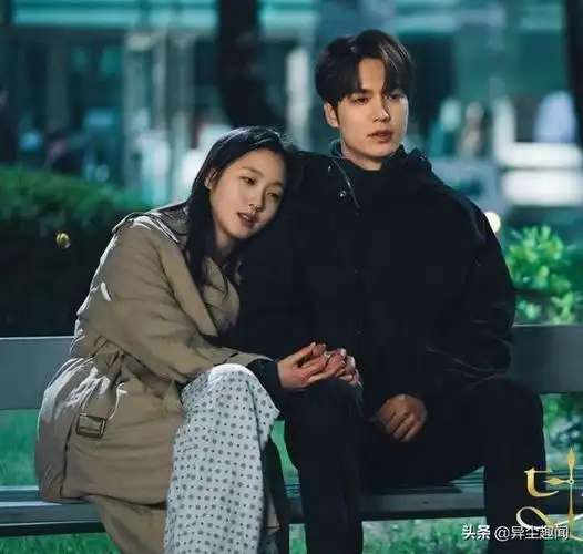 【最新韩国动作电视剧推荐】外网票选2021年最佳韩剧top10!