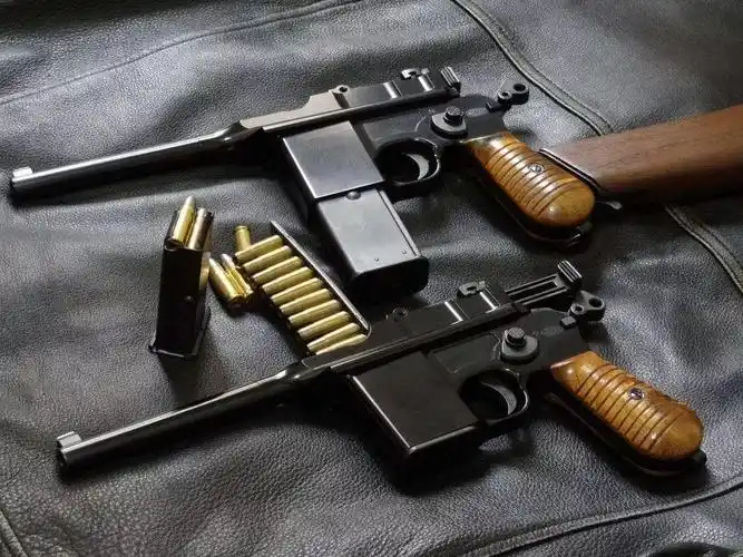 "驳壳枪"是一种什么样的武器?