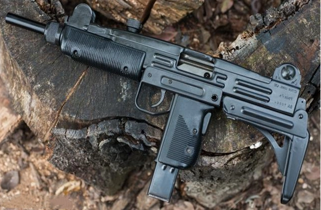 全球最牛冲锋枪:第1长相难看市场罕见,第2恐怖组织最爱用_枪械