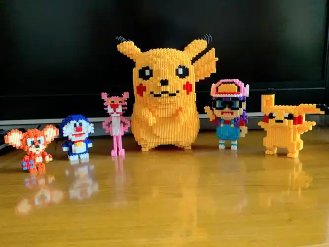 和老鼠99哆啦a梦90粉红顽皮豹90皮卡丘93阿拉蕾9799地址