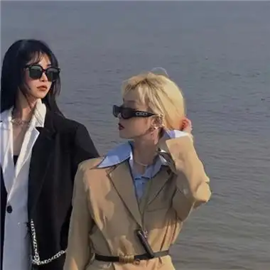 2022-12-20 21:48:04微信头像很霸气的又很拽的闺蜜甜甜的头像给大家