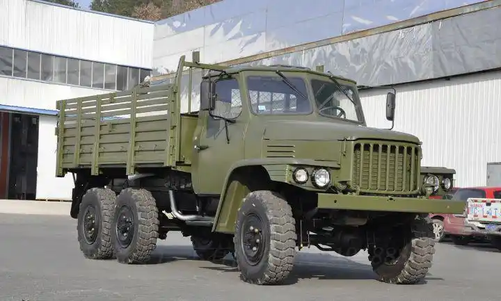 东风eq2082尖头六驱越野卡车(240军车)|专用车动态|中国汽车行业新闻