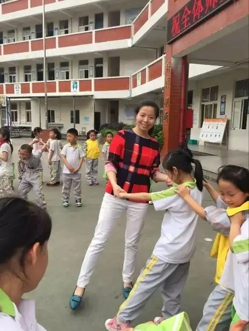 最美教师∣中国版马修老师记厦门市湖里区华悦学校刘志红