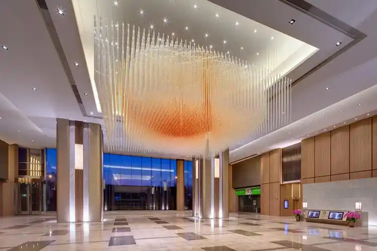 可定制的大型酒店项目大堂豪华水晶照明琥珀水晶枝形吊灯 - buy 二手