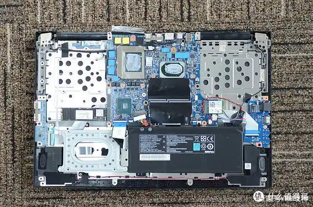 新版rtx2060 十代i7真香 机械革命x3-s评测