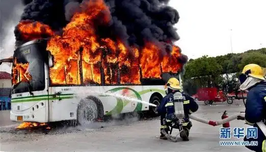 昆明106公交爆炸_公交车爆炸的城市_公交爆炸