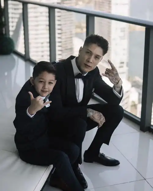 总会好的别妥协 _ 哔哩哔哩相簿