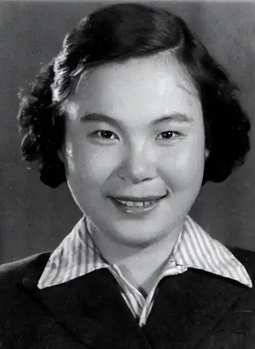 她们仅凭一两个角色,就跻身知名女反派行列_电影_李凌云_姜曼璞