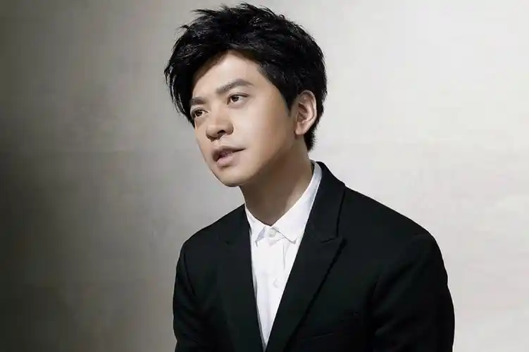 《我是歌手》第三季让李健大放