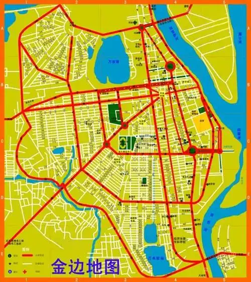 一路之隔,差别万千,金边的贫富差距,先从这条路说起.