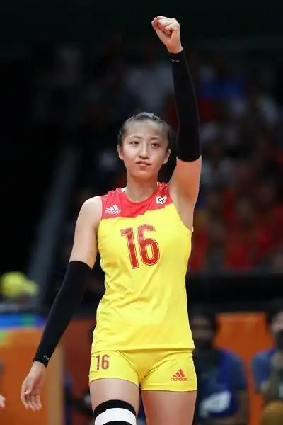名人诞辰中国女子排球运动员一一丁霞
