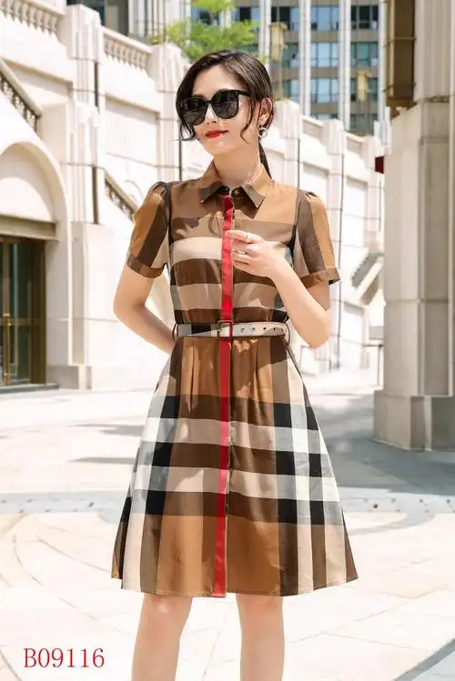2021夏季新品英伦大牌时尚正品女格子棉收腰连衣裙