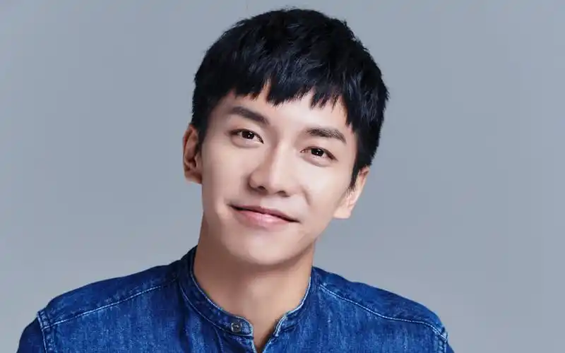 【李昇基】可爱又帅气的李歌手【李昇基】李歌手