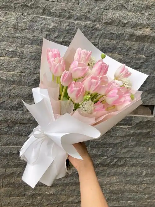 粉郁金香花束教师节花束