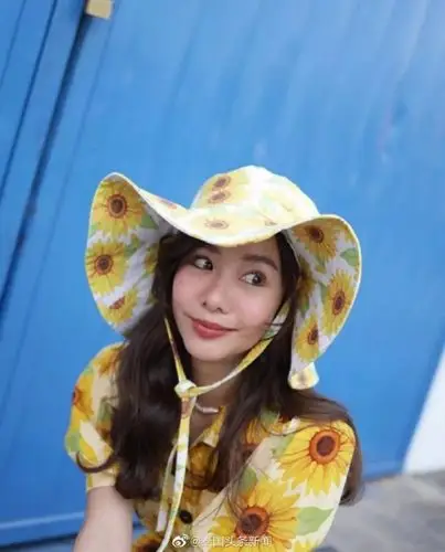 女星toey终于顺利从玛希隆硕士毕业啦泰国娱乐泰星璀璨泰国网,泰国