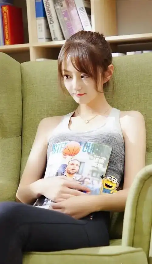 著名女主播美娜