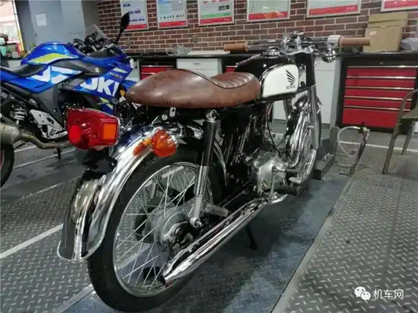 一台改装好的嘉陵70 一种全新中毒的开始_摩托车改装_维修改装_摩信网