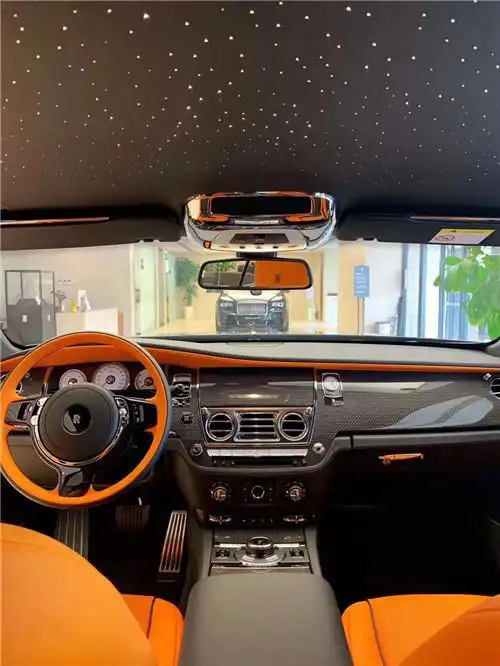 21款劳斯莱斯魅影 优雅外观奢华内饰