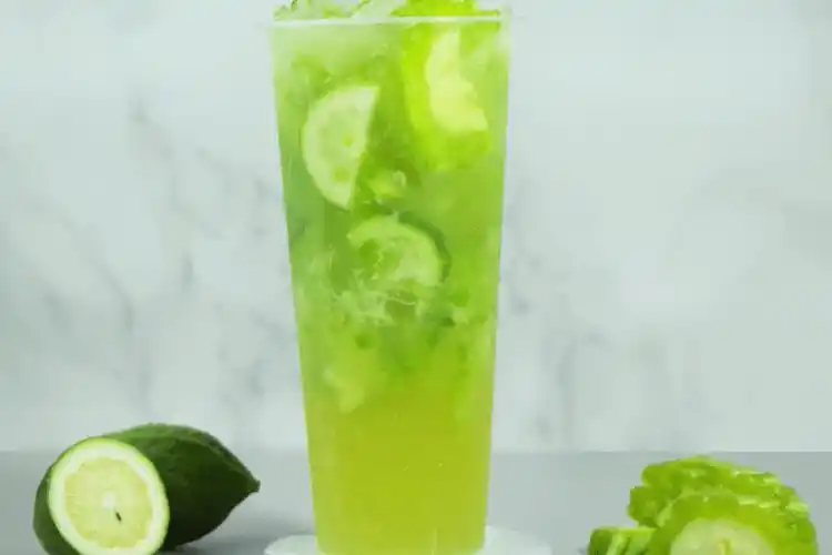 自制的苦瓜柠檬茶意想不到的好好喝
