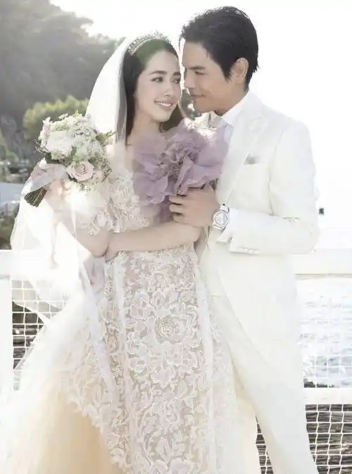 郭美女爸爸霸气回应婚礼无笑脸心里喜乐不谢谢言语恶毒的网友