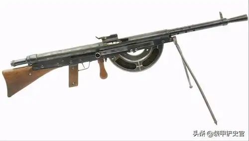 二战法国最新式步枪还没焐热白送德国人战后产量超百万