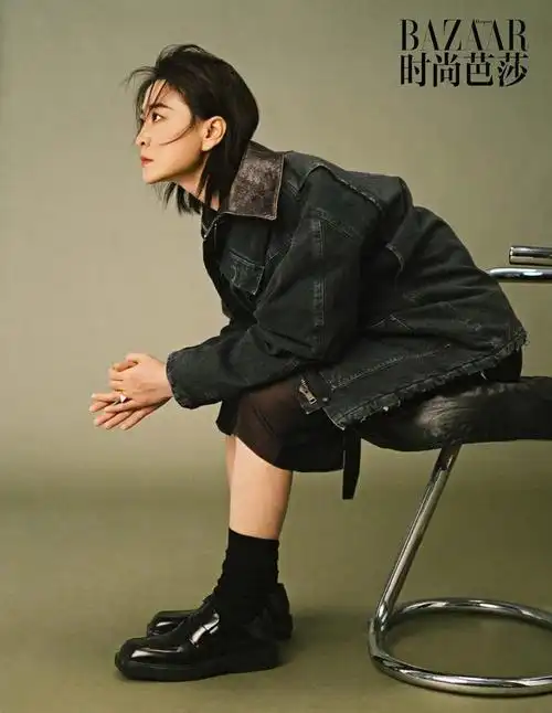 贾玲x时尚芭莎三月刊写真钟灵