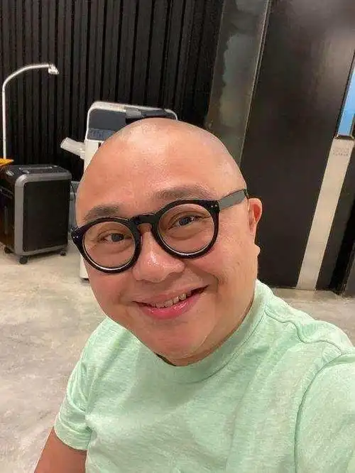 tvb男星自曝获女粉求助说媒见面成功有十万报酬结婚再给百万