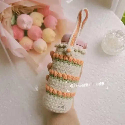 郁金香杯套钩织图解